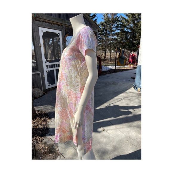 Pastel Botanical Print Tunic Dress Kurta Short Sleeve Gold Embroidery V-Neck - Picture 10 of 12